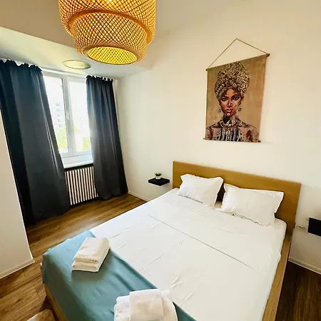 Apartment Hacienda Romana - Bucharest